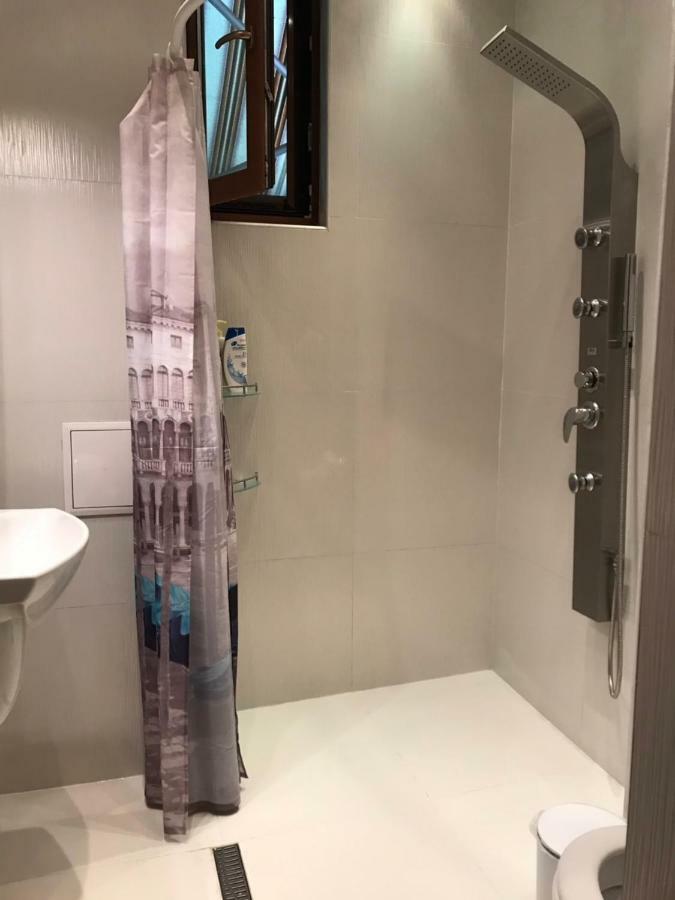 21 Han Asparuh - 24H Self Check-In София Экстерьер фото